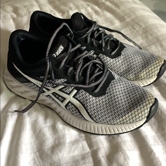 asics t769n